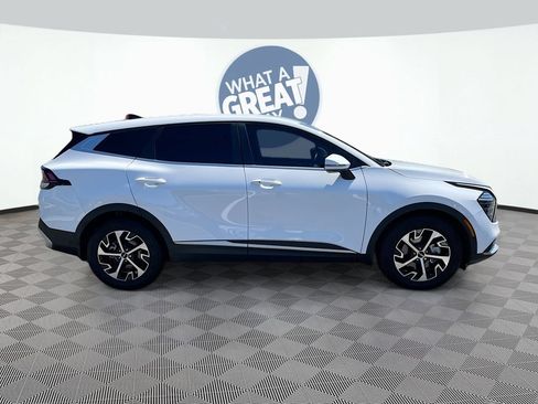 Certified 2025 Kia Sportage EX FWD image 4