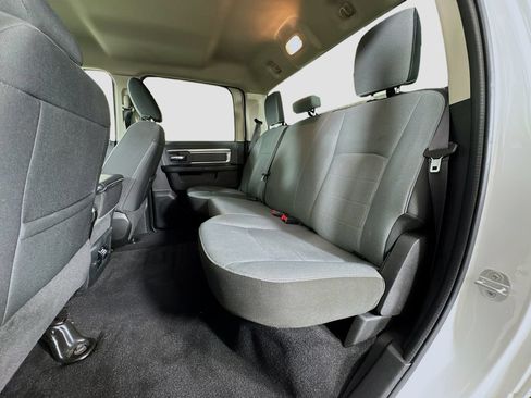 Used 2022 RAM 1500 Classic SLT RWD image 26