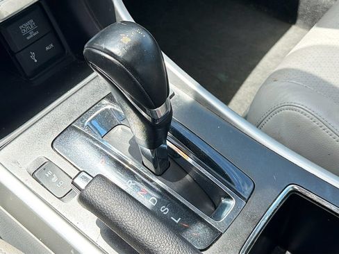 Used 2015 Honda Accord EX-L image 26