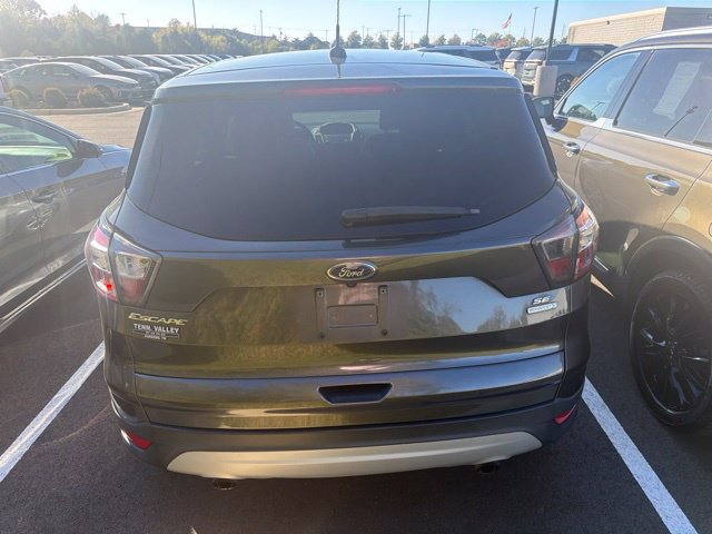 Used 2017 Ford Escape SE FWD image 8