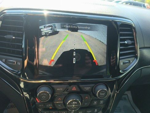 Used 2021 Jeep Grand Cherokee High Altitude image 23