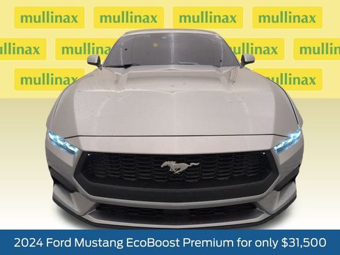 Used 2024 Ford Mustang Premium image 16