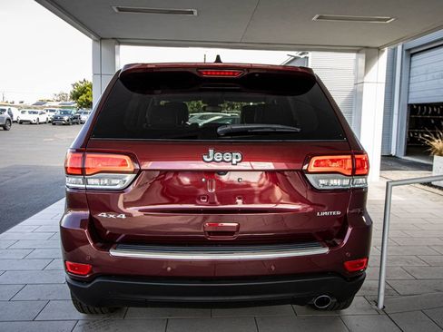 Used 2020 Jeep Grand Cherokee Limited image 15