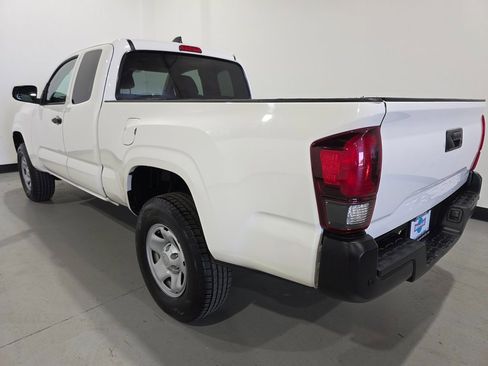 Used 2021 Toyota Tacoma SR5 image 27