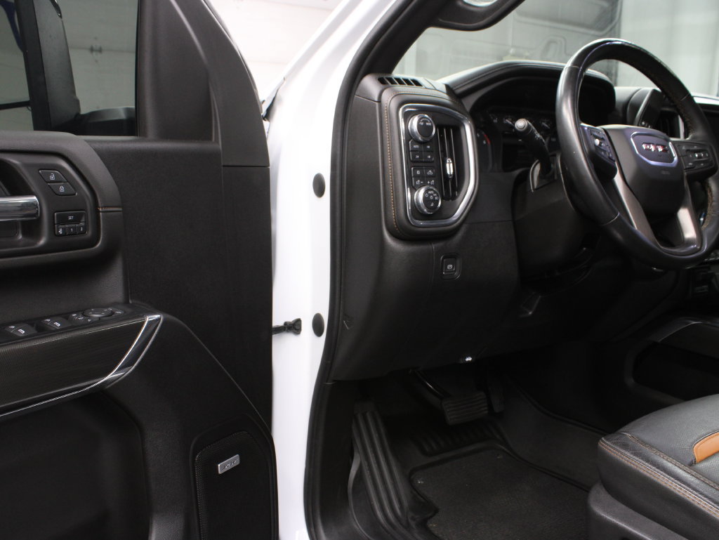 Used 2023 GMC Sierra 2500 AT4 w/ AT4 Preferred Package AWD/4WD image 65