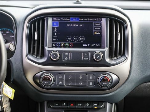 Used 2021 Chevrolet Colorado Z71 image 3