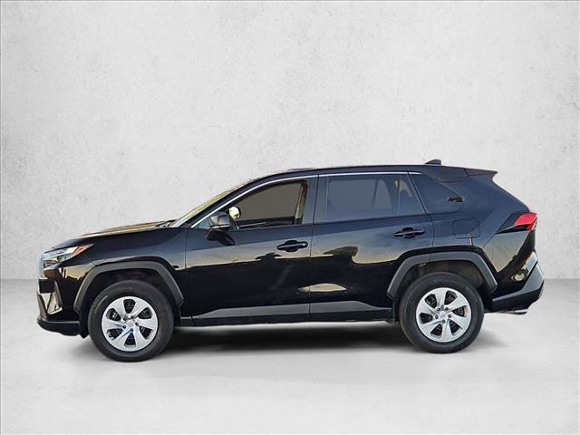 Used 2025 Toyota RAV4 LE AWD/4WD image 9