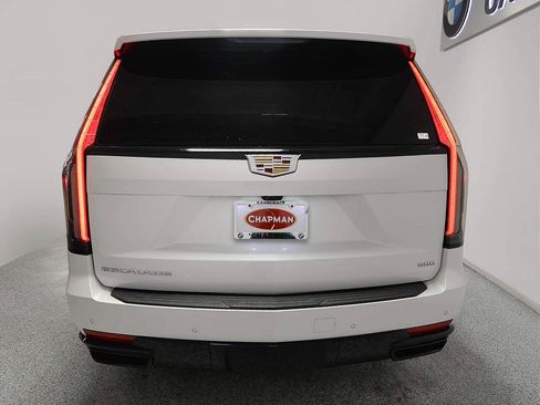 Used 2023 Cadillac Escalade Sport w/ Touring Package AWD/4WD image 4