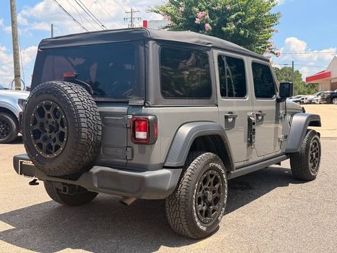 Used 2023 Jeep Wrangler Unlimited Sport AWD/4WD image 5