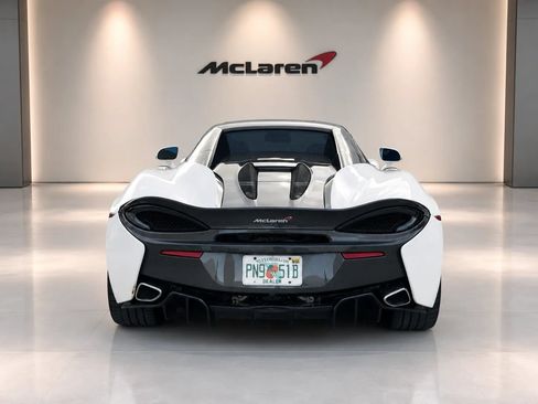 Used 2018 McLaren 570S Spider RWD image 7