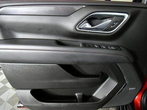 Used 2023 Chevrolet Suburban RST w/ Luxury Package image 22