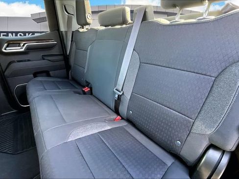 Used 2023 GMC Sierra 1500 Elevation image 25