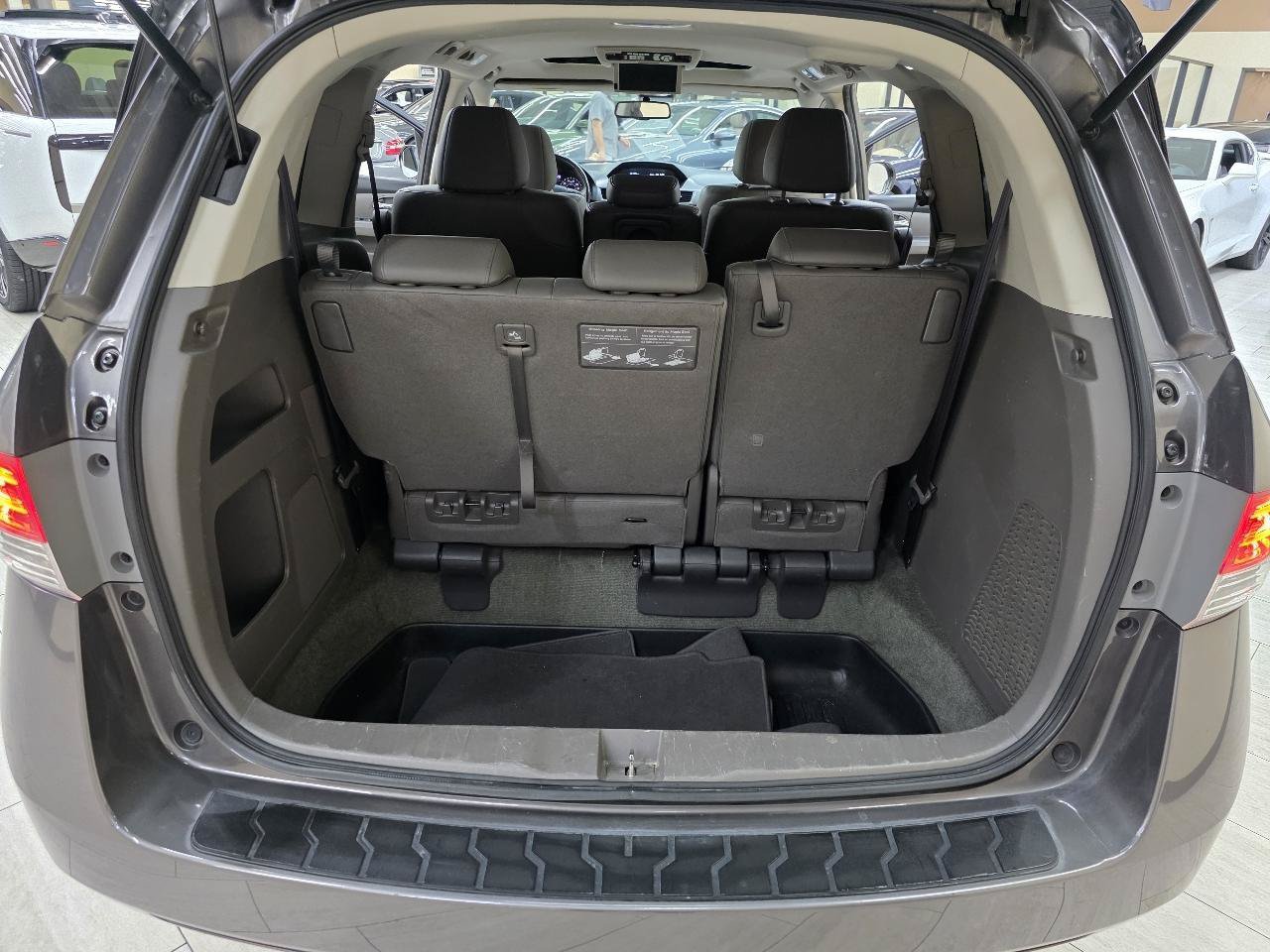 Used 2015 Honda Odyssey EX-L image 12