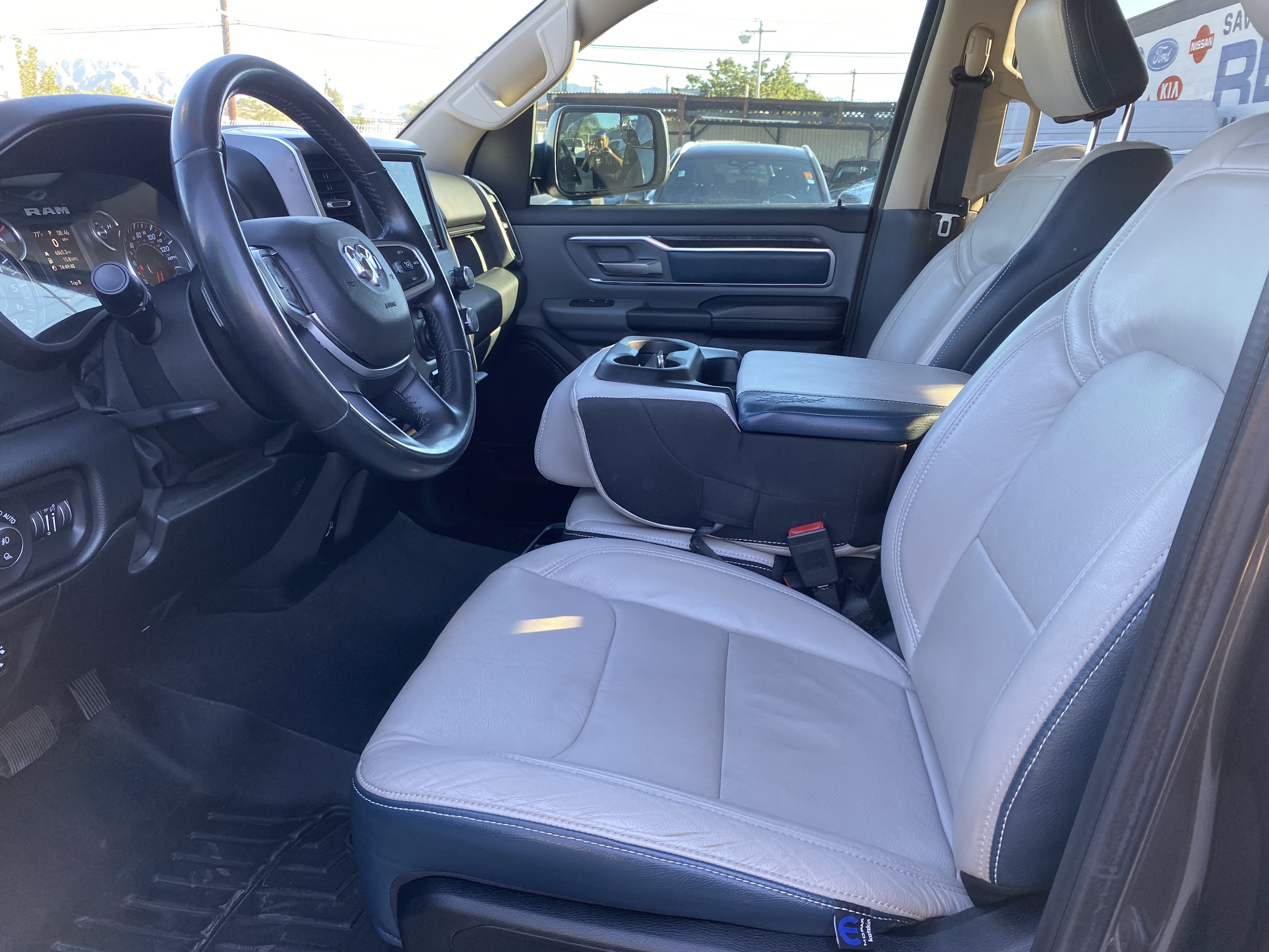 Used 2019 RAM 1500 Big Horn RWD image 16