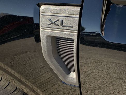 New 2025 Ford Maverick XL image 14