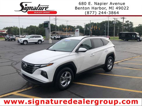 Certified 2024 Hyundai Tucson SEL AWD/4WD image 1