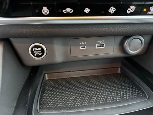 Used 2021 Nissan Rogue SV image 20