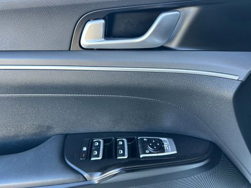 Used 2024 Kia K5 GT-Line w/ GT-Line Premium Package image 10