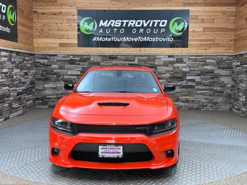 Used 2022 Dodge Charger R/T w/ Plus Group RWD image 3