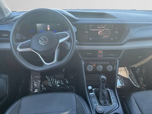 Used 2023 Volkswagen Taos SE w/ Black Wheel Package AWD/4WD image 10