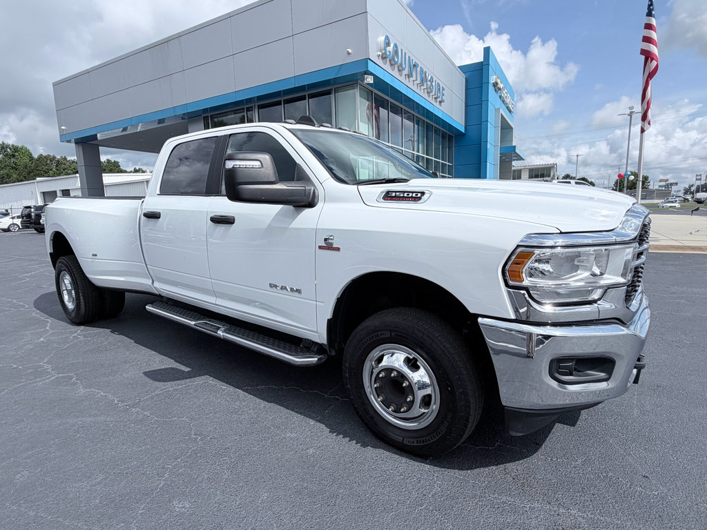 Used 2024 RAM 3500 Big Horn AWD/4WD image 2