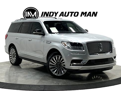 Used 2019 Lincoln Navigator Reserve w/ Cargo Package AWD/4WD image 2