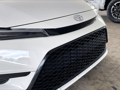 Used 2023 Toyota Corolla SE FWD image 27