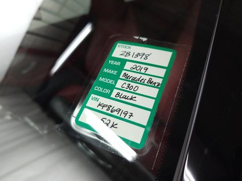 Used 2019 Mercedes-Benz C 300 4MATIC Coupe image 31