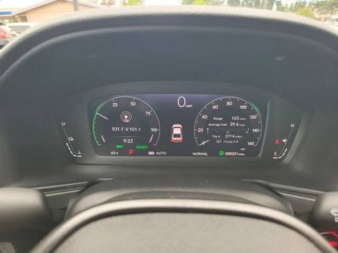Used 2025 Honda Accord Sport image 29