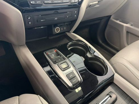 Used 2018 Honda Pilot Elite image 75