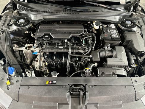 Used 2025 Kia K4 FWD image 33