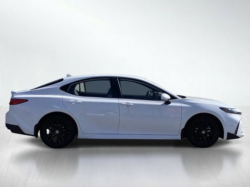 Certified 2026 Toyota Camry SE w/ Convenience Package image 10