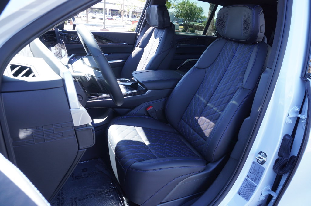New 2026 Cadillac Escalade IQ Luxury 1 AWD/4WD image 12