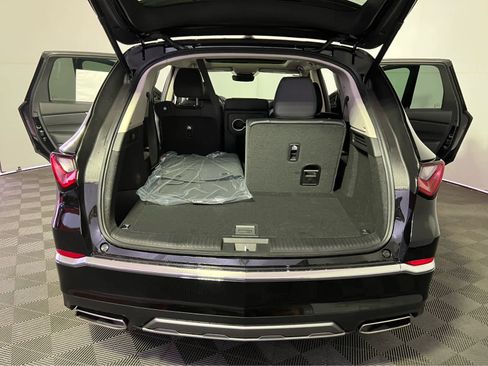 New 2026 Acura MDX SH-AWD image 17