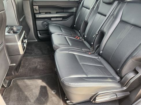 Used 2019 Ford Expedition XLT w/ Equipment Group 202A image 29