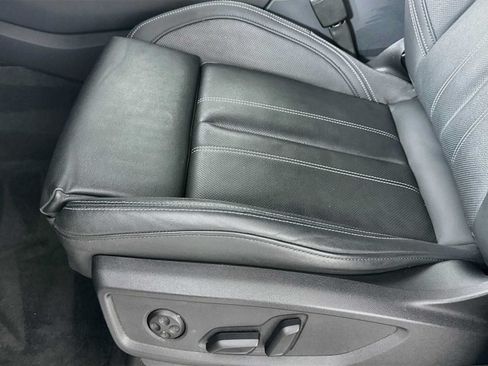 Certified 2023 Audi Q5 2.0T Premium Plus w/ Premium Plus Package AWD/4WD image 18