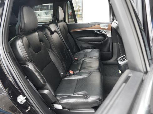 Used 2018 Volvo XC90 T6 Inscription w/ Convenience Package image 34
