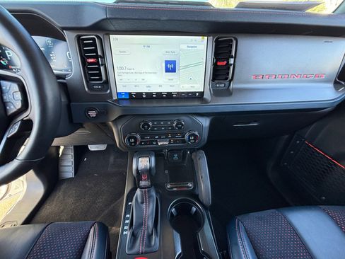 Used 2025 Ford Bronco Raptor image 20