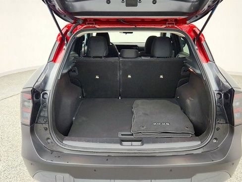Used 2025 Nissan Kicks SV FWD image 19