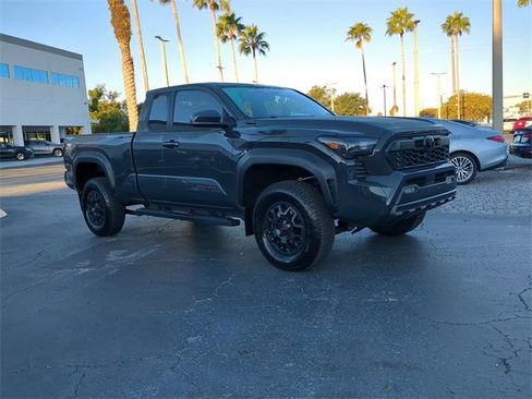 Used 2024 Toyota Tacoma PreRunner image 2