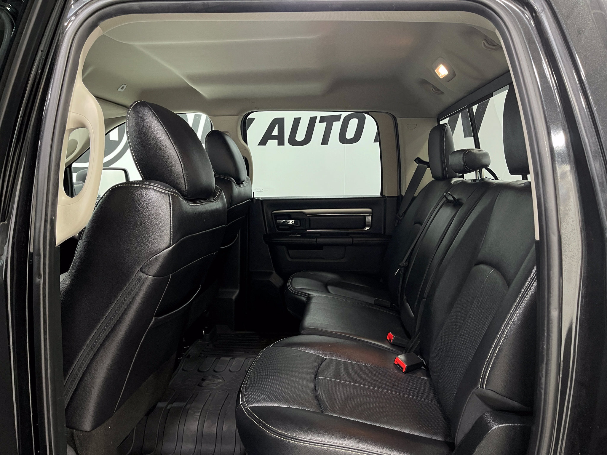Used 2018 RAM 1500 Sport AWD/4WD image 28