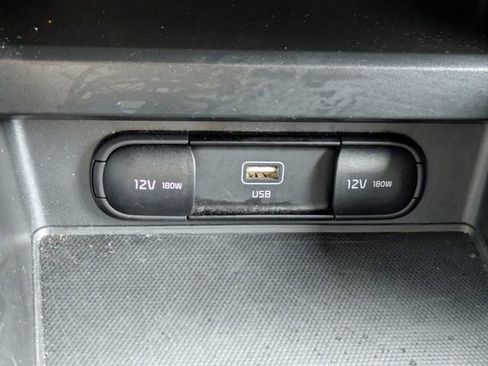 Used 2024 Kia Soul LX w/ Option Group 015 FWD image 24