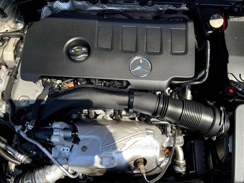 Used 2020 Mercedes-Benz A 220 4MATIC image 31