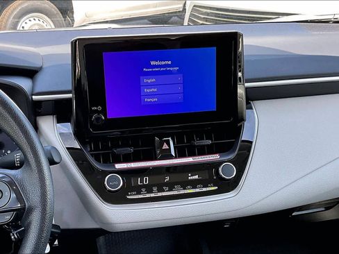 Certified 2025 Toyota Corolla LE image 7