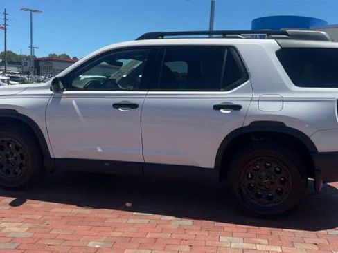 Certified 2026 Honda Passport TrailSport Elite image 8