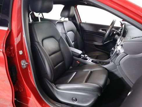 Used 2019 Mercedes-Benz GLA 250 GLA 250 image 51