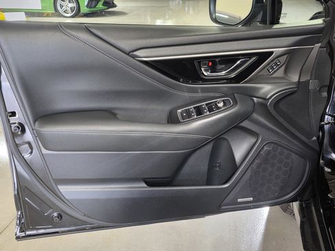 Used 2020 Subaru Outback Limited XT image 20