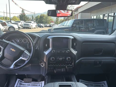 Used 2019 Chevrolet Silverado 1500 LTZ image 7