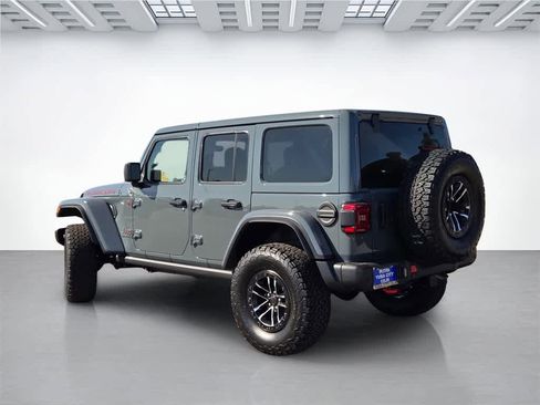 New 2025 Jeep Wrangler Unlimited Rubicon image 5