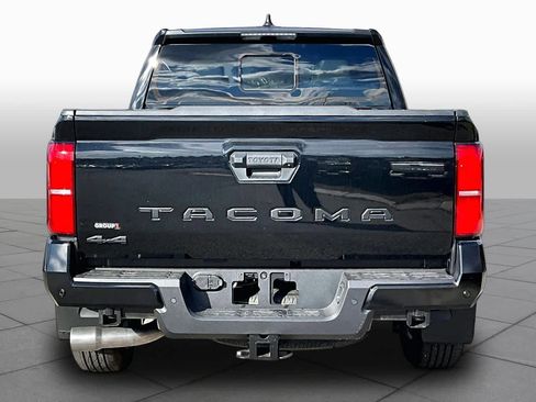 New 2026 Toyota Tacoma SR5 AWD/4WD image 4